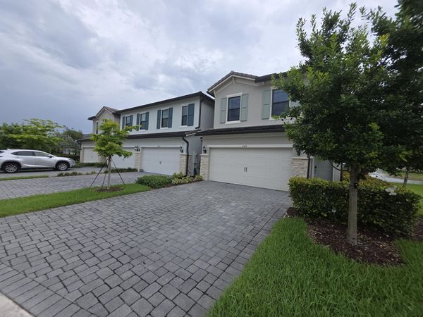 4480 W Appleton Cir W W, Oakland Park, FL 33309