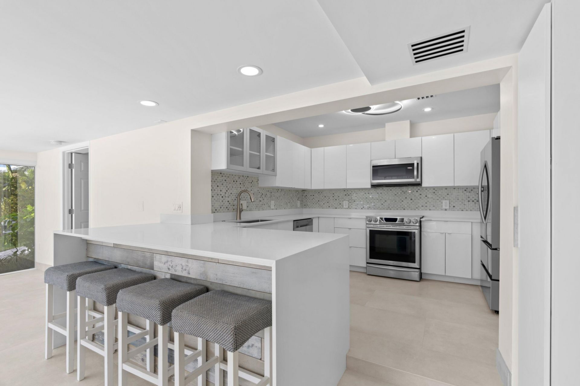 391 SE 7th Avenue, Pompano Beach, FL 33060 Photo