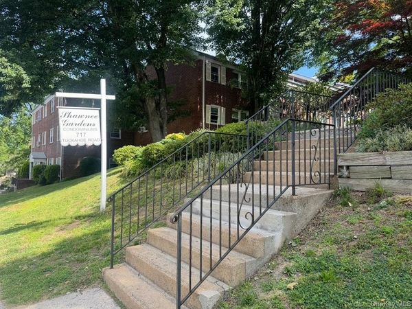 717 Tuckahoe Road , Unit 16A, Yonkers, NY 10710