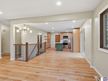 241 Wedgewood Drive, Lincoln, NE 68510