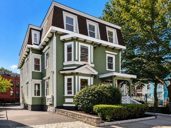 348 Centre Street, Unit 2, Boston, MA 02130