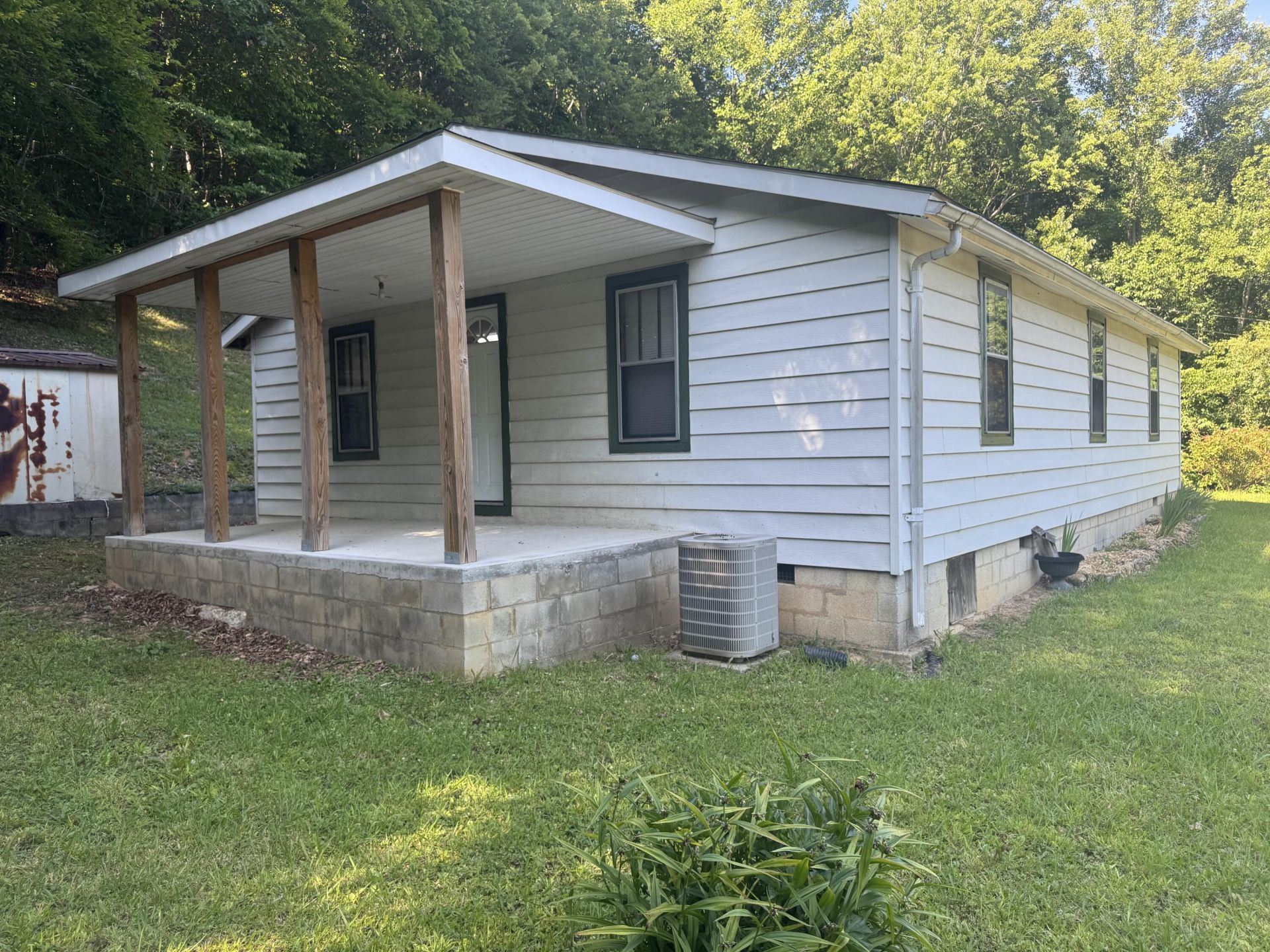 1448 Briar Creek Road, Williamsburg, KY 40769 Main Photo