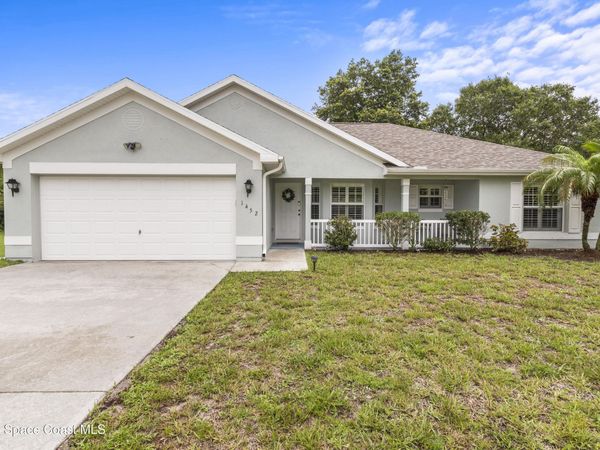 1452 Seahouse Street, Sebastian, FL 32958