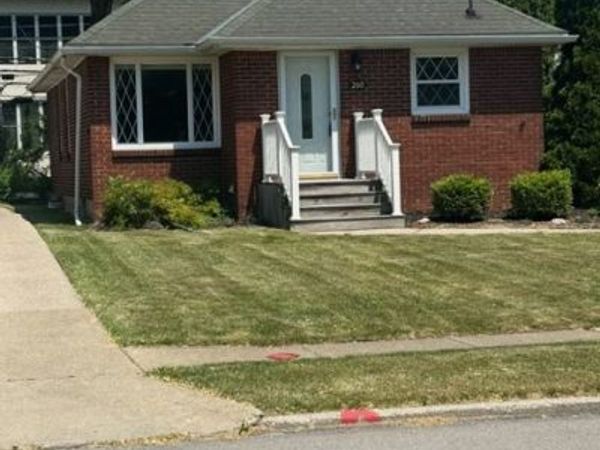 260 Glencove Road , Buffalo, NY 14223