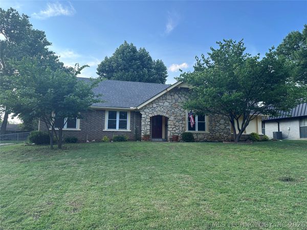 3133 E 79TH Street S, Tulsa, OK 74136