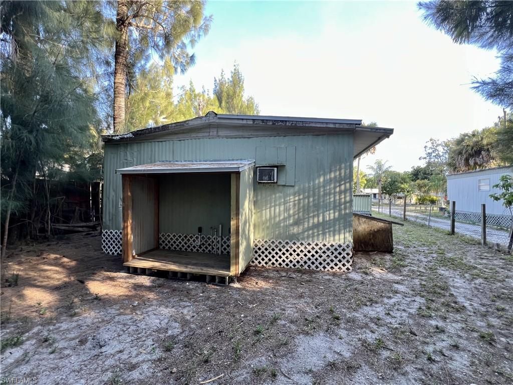 334 Capitol St , North Fort Myers, FL 33903 Photo