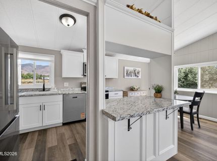 7040 E Hwy 50, Dayton, NV 89403 Photo