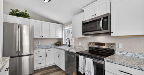 7040 E Hwy 50, Dayton, NV 89403 Photo
