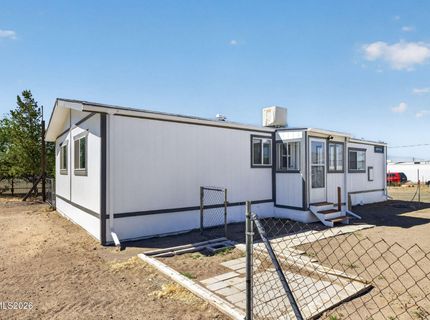 7040 E Hwy 50, Dayton, NV 89403 Photo