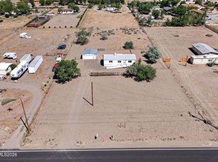 7040 E Hwy 50, Dayton, NV 89403 Photo