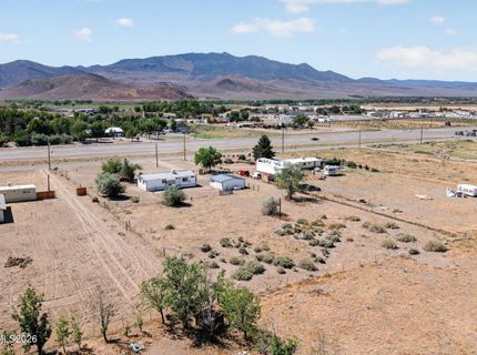 7040 E Hwy 50, Dayton, NV 89403 Photo