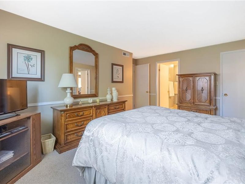 5301 Oakbrooke Drive, Kettering, OH 45440 Photo 24