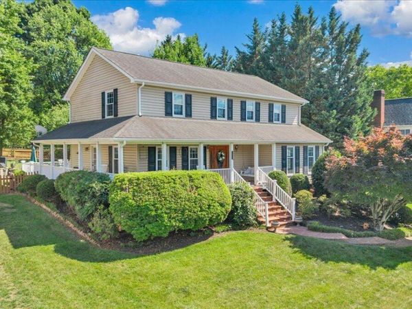 1510 Ashley DR, Salem, VA 24153