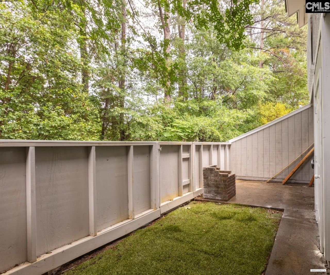 393 Hickory Hill Drive  Photo 19