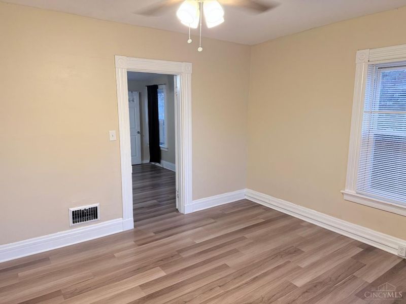 2240 Flora Street, Cincinnati, OH 45219 Photo 8