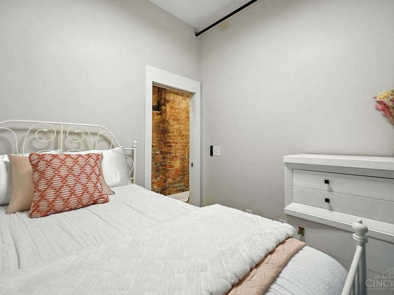 1328 Republic Street, Unit 101, Cincinnati, OH 45202 Photo 26