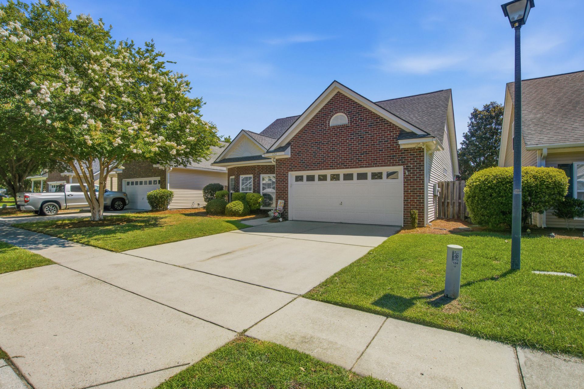 124 Garden Grove Drive Photo 34