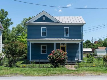 315 W 12TH ST, WAYNESBORO, VA 22980