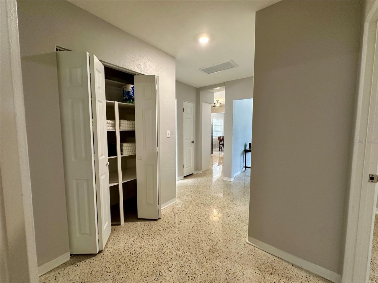 4917 99th Street N, Saint Petersburg, FL 33708 Photo
