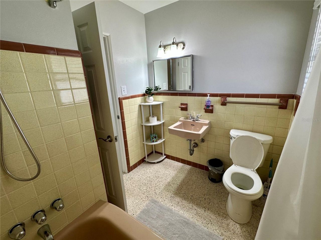 4917 99th Street N, Saint Petersburg, FL 33708 Photo