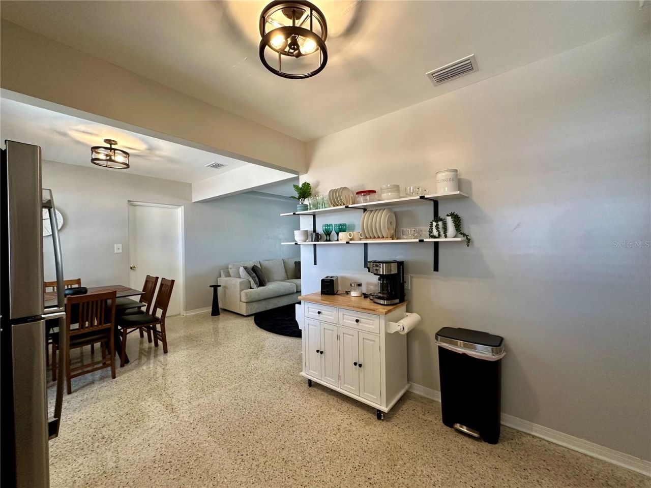 4917 99th Street N, Saint Petersburg, FL 33708 Photo