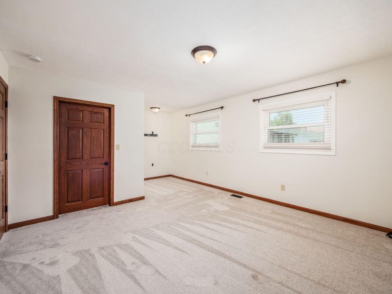 750 Brookdale Drive, West Jefferson, OH 43162 Photo 15