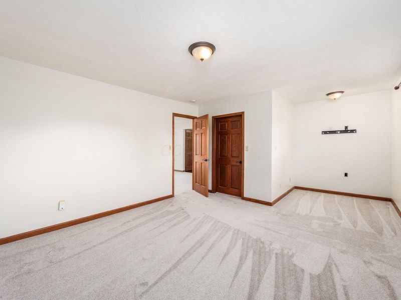 750 Brookdale Drive, West Jefferson, OH 43162 Photo 16