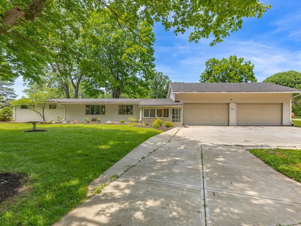 2617 Shadycrest Drive , Dayton, OH 45431