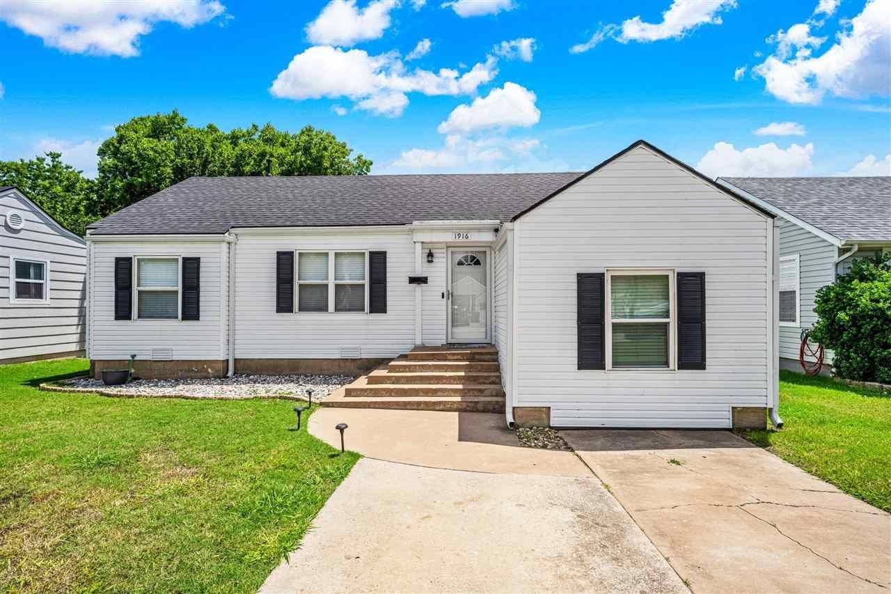 1916 NW Cherry Ave, Lawton, OK 73507 Main Photo
