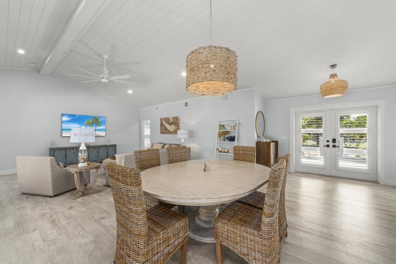 4775 Rue Helene, Sanibel, FL 33957 Photo