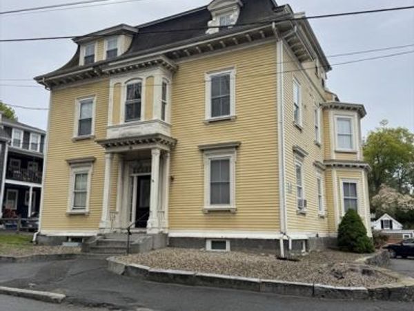 78 Pleasant, Unit 9, Marblehead, MA 01945