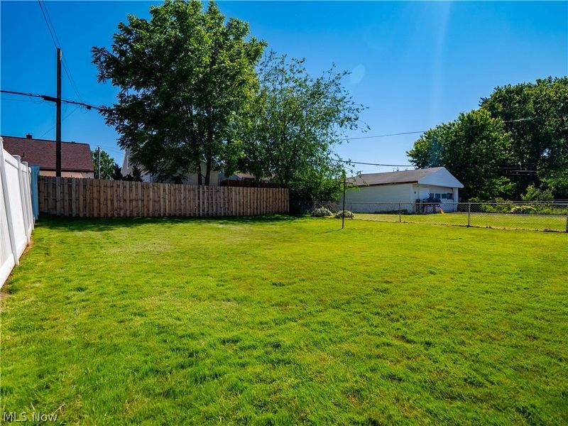 6003 Archmere Avenue , Brooklyn, OH 44144 Photo 33