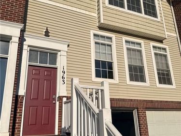 1963 E 85th Street, Cleveland, OH 44106