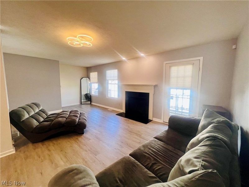 1963 E 85th Street , Cleveland, OH 44106 Photo 4