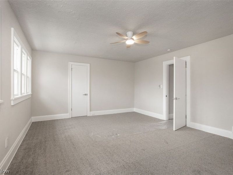 4940 E 106th Street , Garfield Heights, OH 44125 Photo 24
