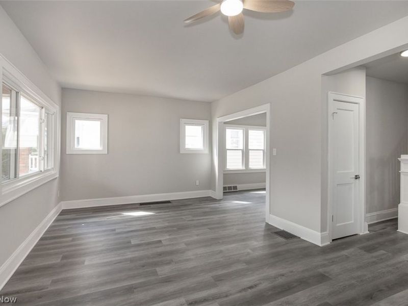 4940 E 106th Street , Garfield Heights, OH 44125 Photo 5