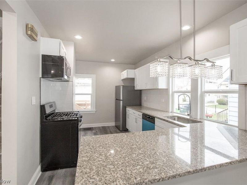 4940 E 106th Street , Garfield Heights, OH 44125 Photo 9