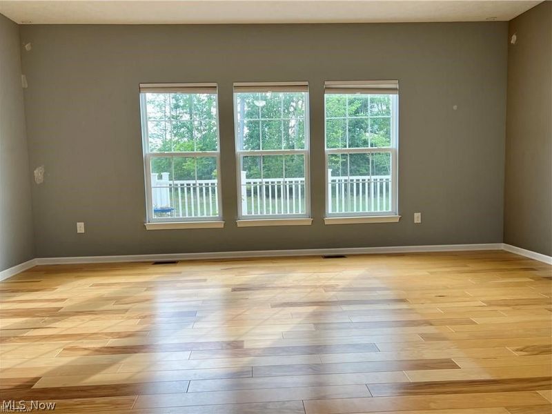 10454 Dogwood Drive, Aurora, OH 44202 Photo 3
