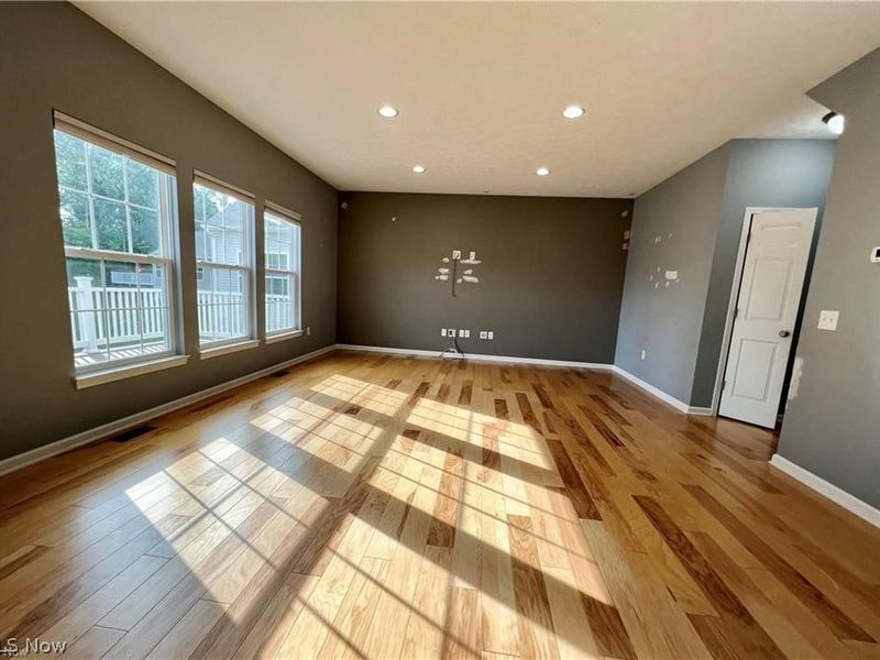10454 Dogwood Drive, Aurora, OH 44202 Photo 4