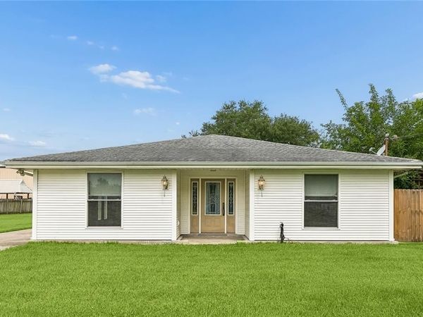3622 BUFFON Street, Chalmette, LA 70043