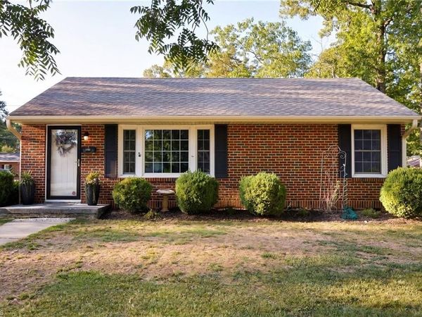 1702 Front Street , Burlington, NC 27215