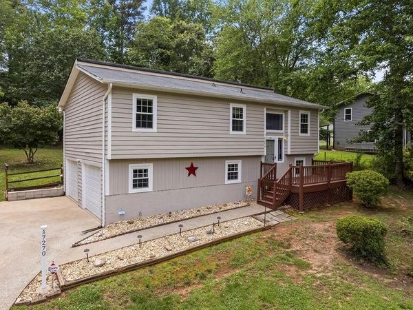7270 Valley Drive , Winston, GA 30187