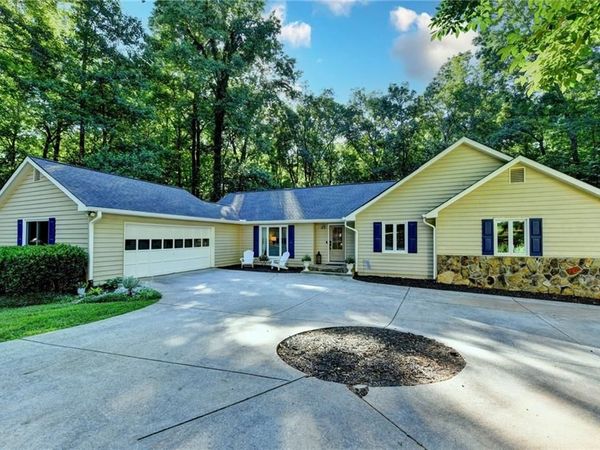 1830 Commonwealth Lane, Cumming, GA 30041