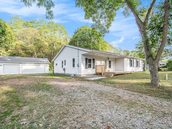 131 Gaunt Avenue, Jackson, MI 49203
