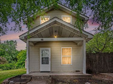115 Mcclung Road , La Porte, IN 46350