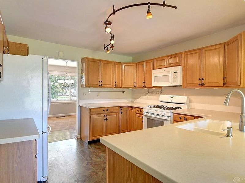 970 Jane Avenue, Xenia Township, OH 45385 Photo 7
