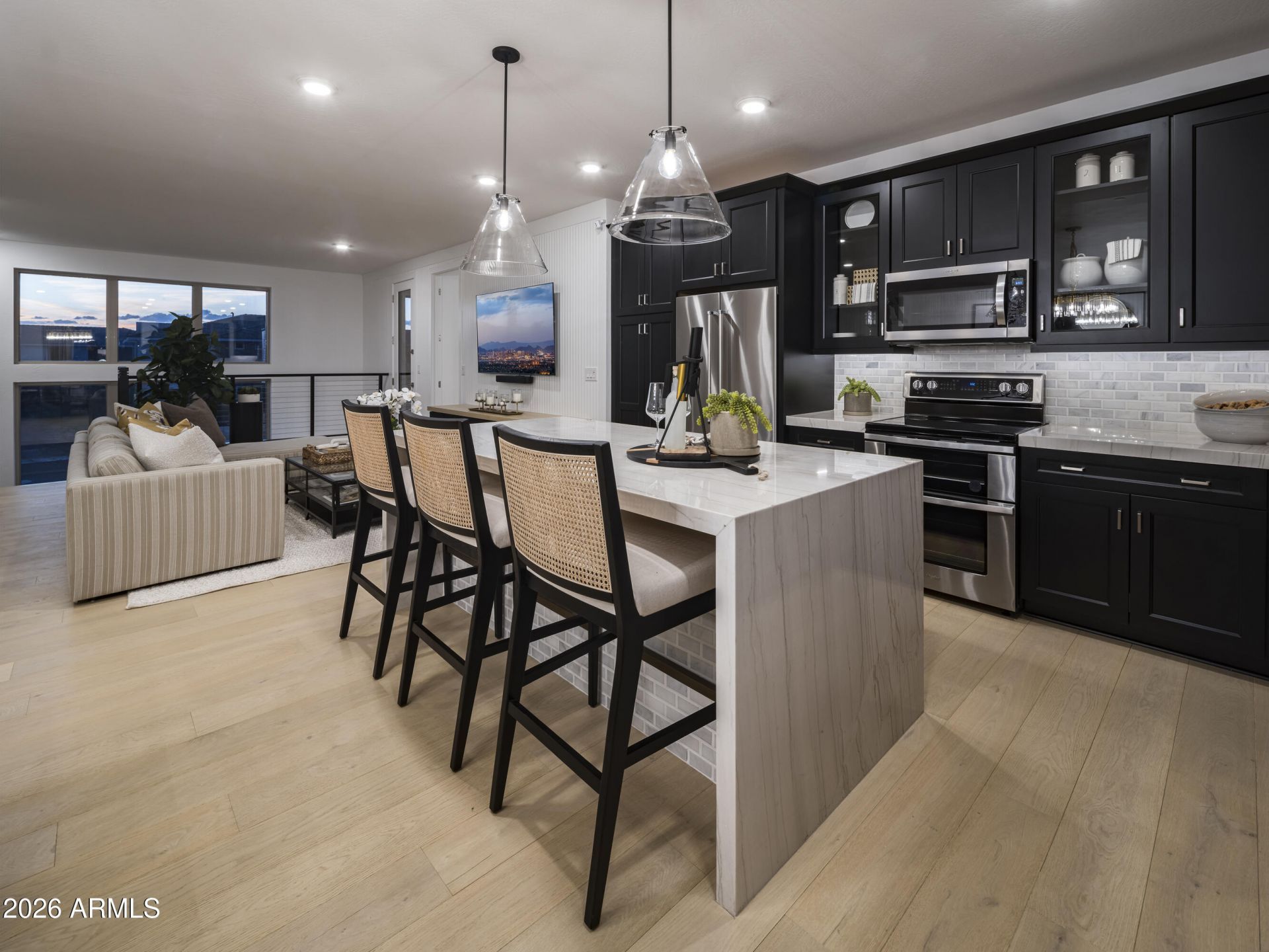 2121 W Sonoran Desert Drive, Unit 163, Phoenix, AZ 85085 Main Photo