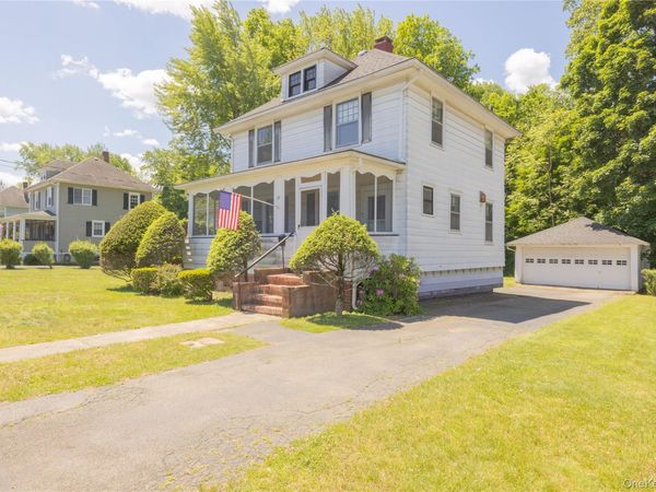 97 N Serven Street , Pearl River, NY 10965