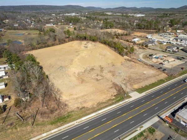 XXXX Albert Pike Road , Hot Springs, AR 71913