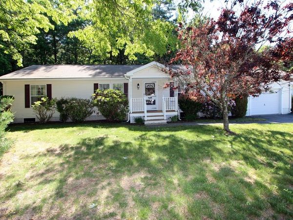 507 Crystal Way, Middleboro, MA 02346